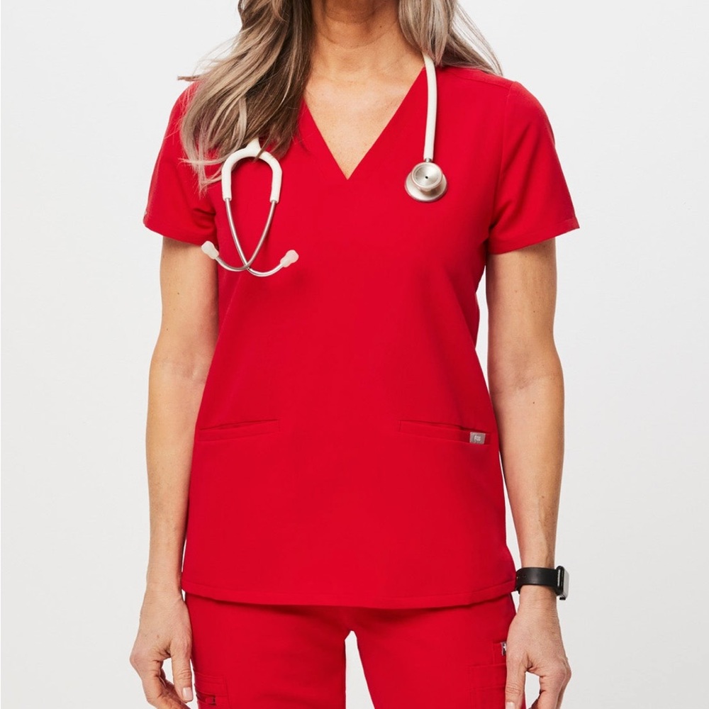 FIGS Casma 3 Pocket Scrub Top Red